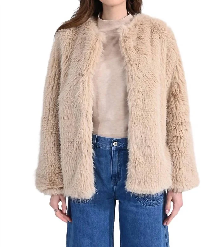 Dress To Impress Fur Coat In Beige